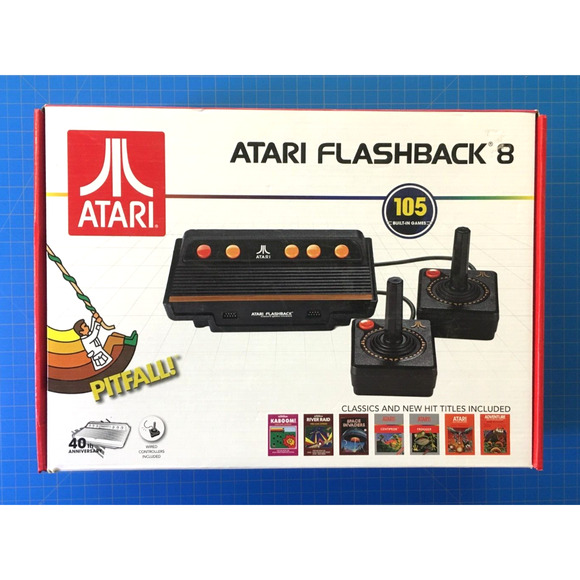 Atari Flashback 8 Deluxe w/ 105 Games - Space Invaders Frogger Centipede - New - Picture 1 of 5